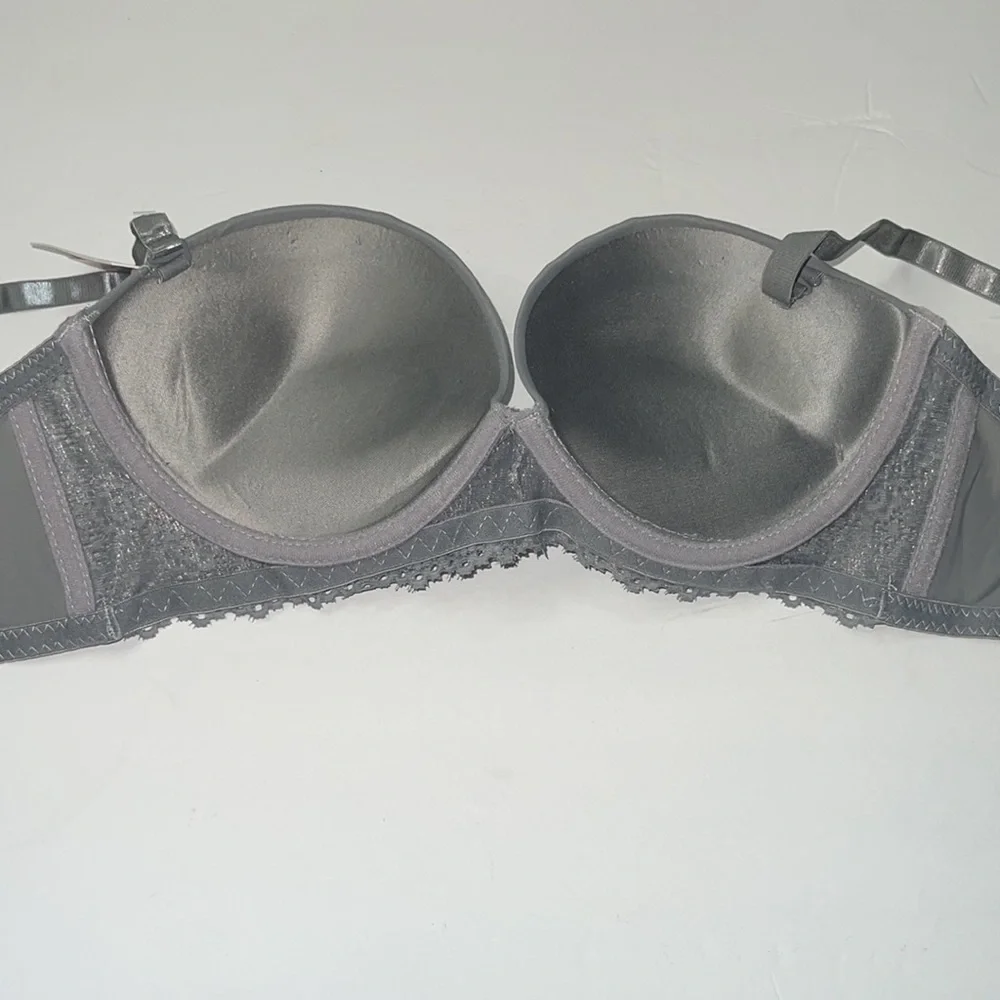 Super Push Up Extreme Padded Maximum Lift Lace Multi-way Strapless Bra.